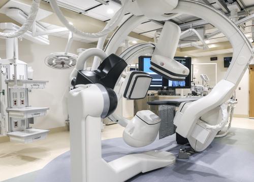 Gallery Image - OR Equipment Boom
